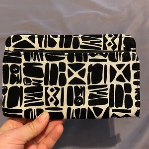 Thirty one perfect cents wallet